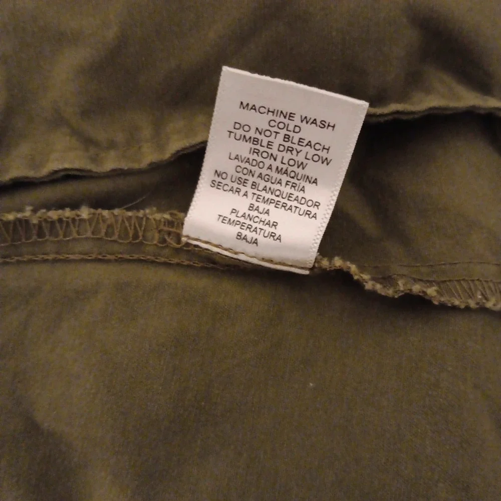 Love Tree Cargo/ Utility‎ Vest Women's  Sz. M Olive Green Pockets Waist...